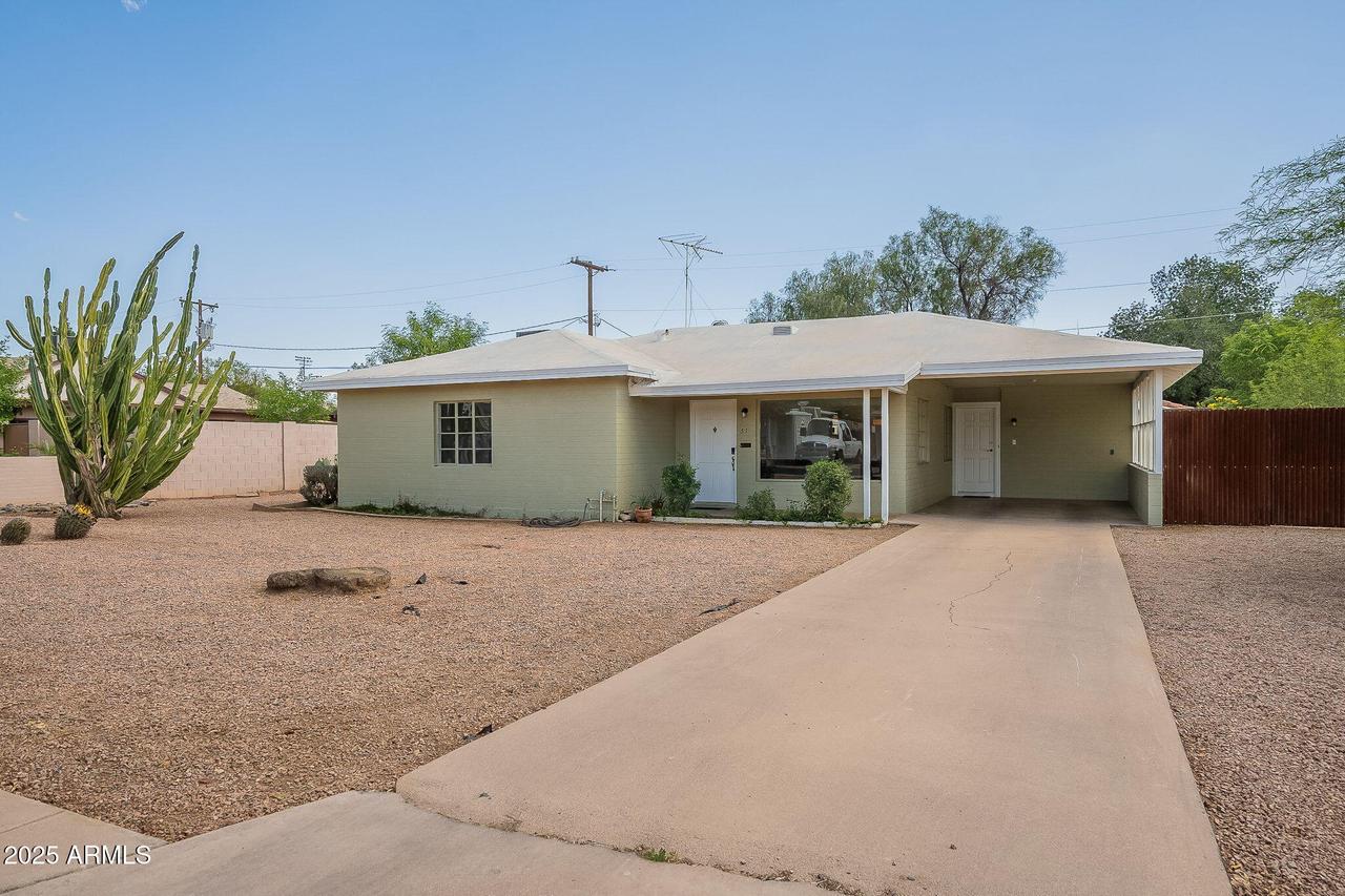 51 W 8th Pl., Mesa, AZ 85201