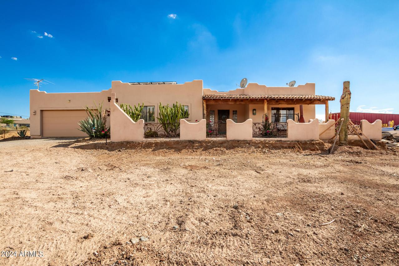 42424 N 3rd St., Phoenix, AZ 85086