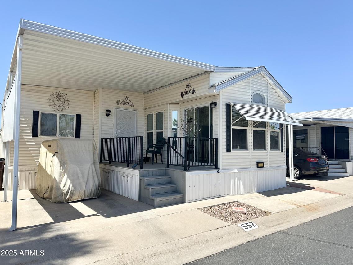552 S Rock Hound Dr., Apache Junction, AZ 85119