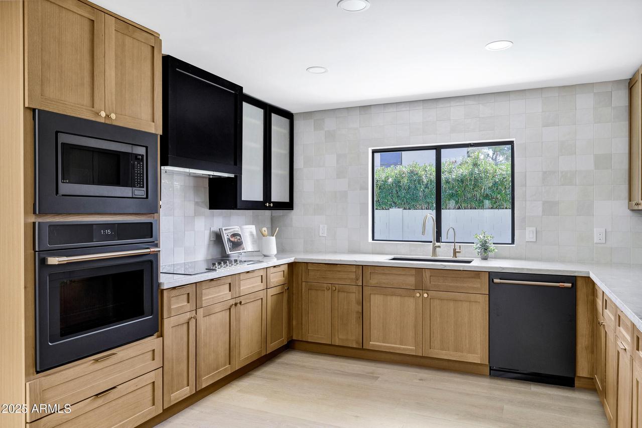 8019 E Del Timbre Dr., Scottsdale, AZ 85258