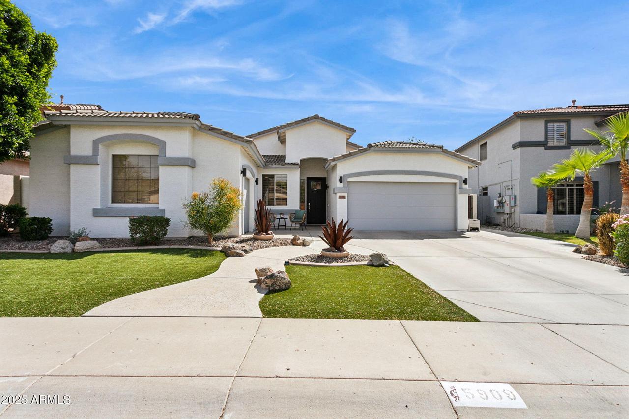 5909 W Blue Sky Dr., Phoenix, AZ 85083