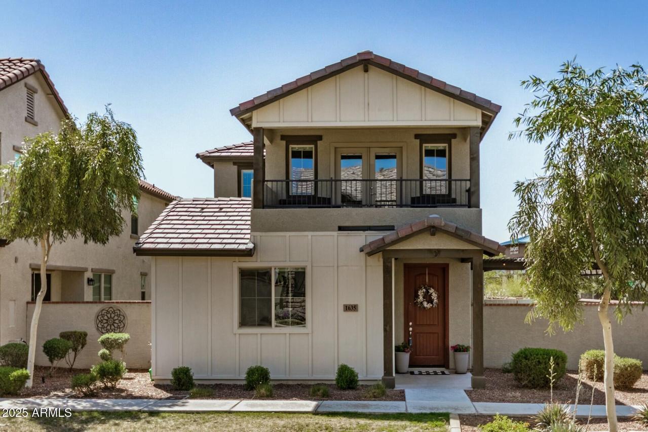 1635 N 208th Ave., Buckeye, AZ 85396