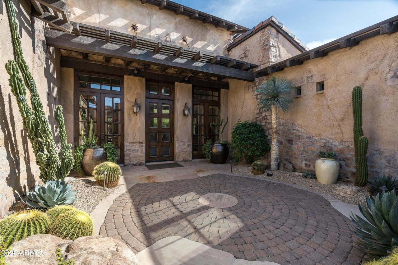 10057 E Blue Sky Dr., Scottsdale, AZ 85262