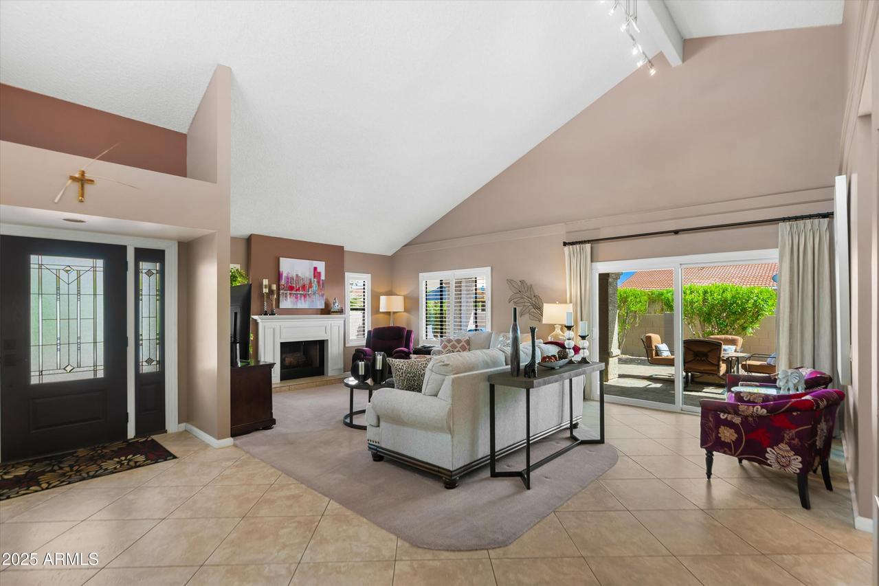 10417 E Spring Creek Rd., Sun Lakes, AZ 85248