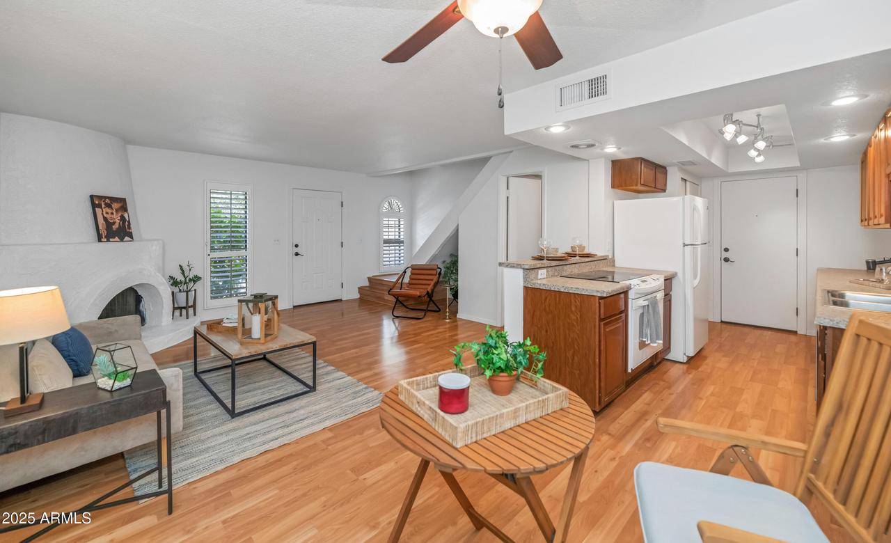 1826 E Frier Dr. #2, Phoenix, AZ 85020