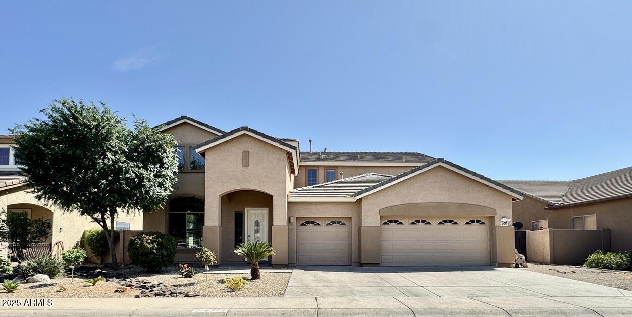 4521 W Paseo Way, Laveen, AZ 85339