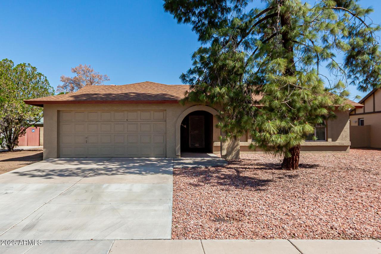 3124 W Taro Ln., Phoenix, AZ 85027