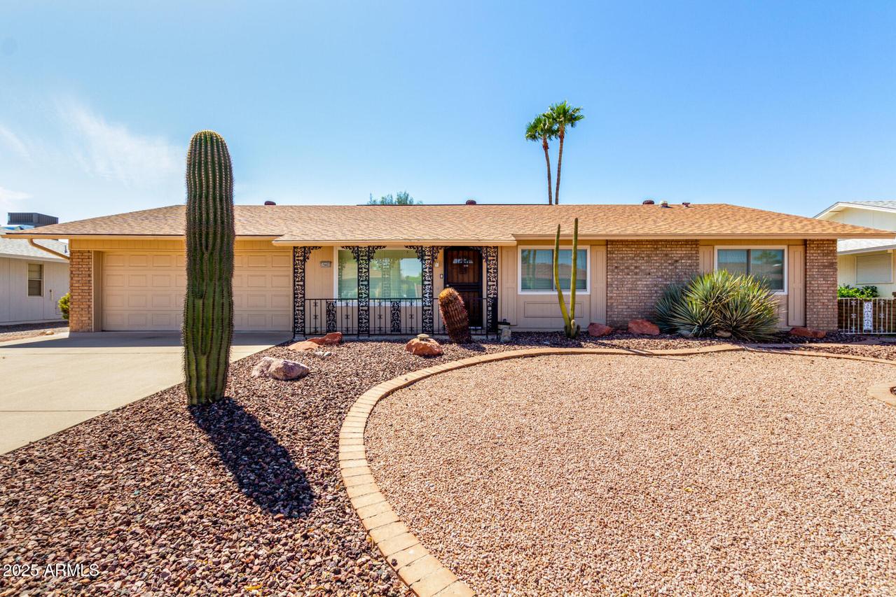 19402 N Welk Dr., Sun City, AZ 85373