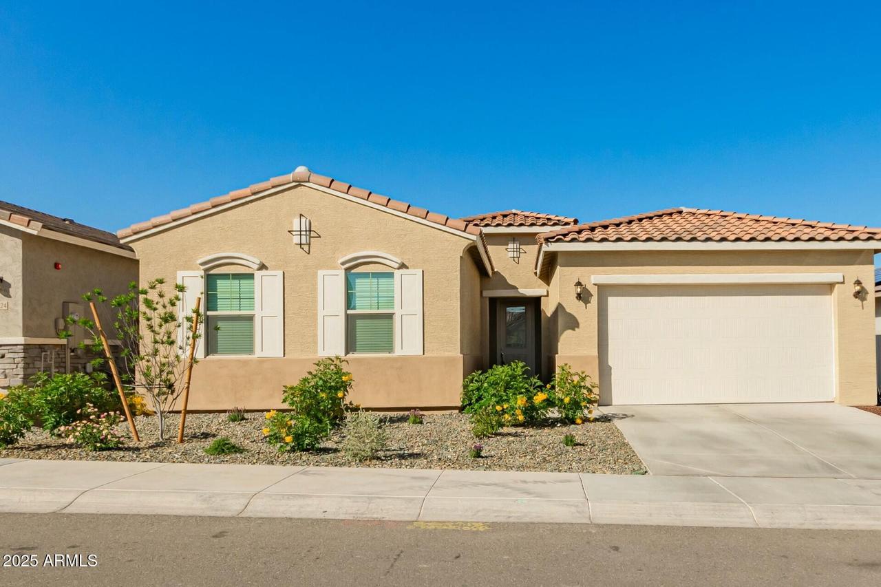 13618 W Phacelia Ln., Peoria, AZ 85383