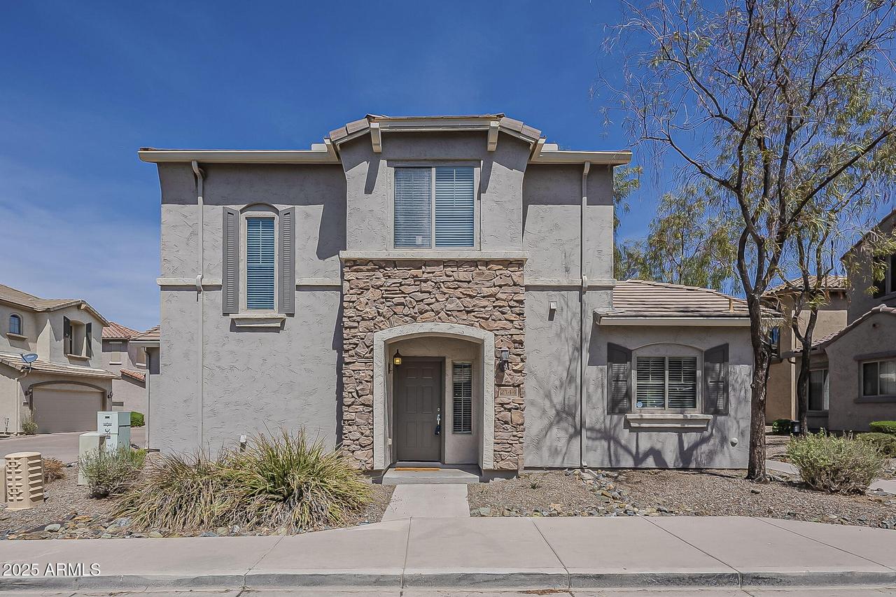 2144 W Barwick Dr., Phoenix, AZ 85085
