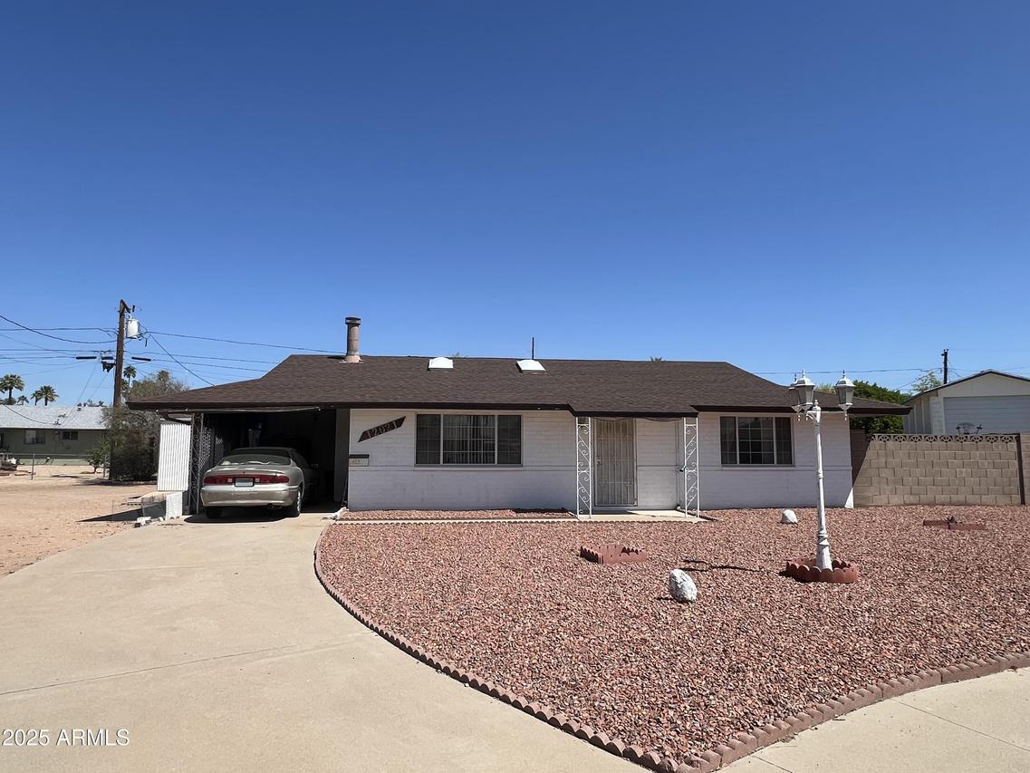 12021 N Hillcrest Dr., Sun City, AZ 85351