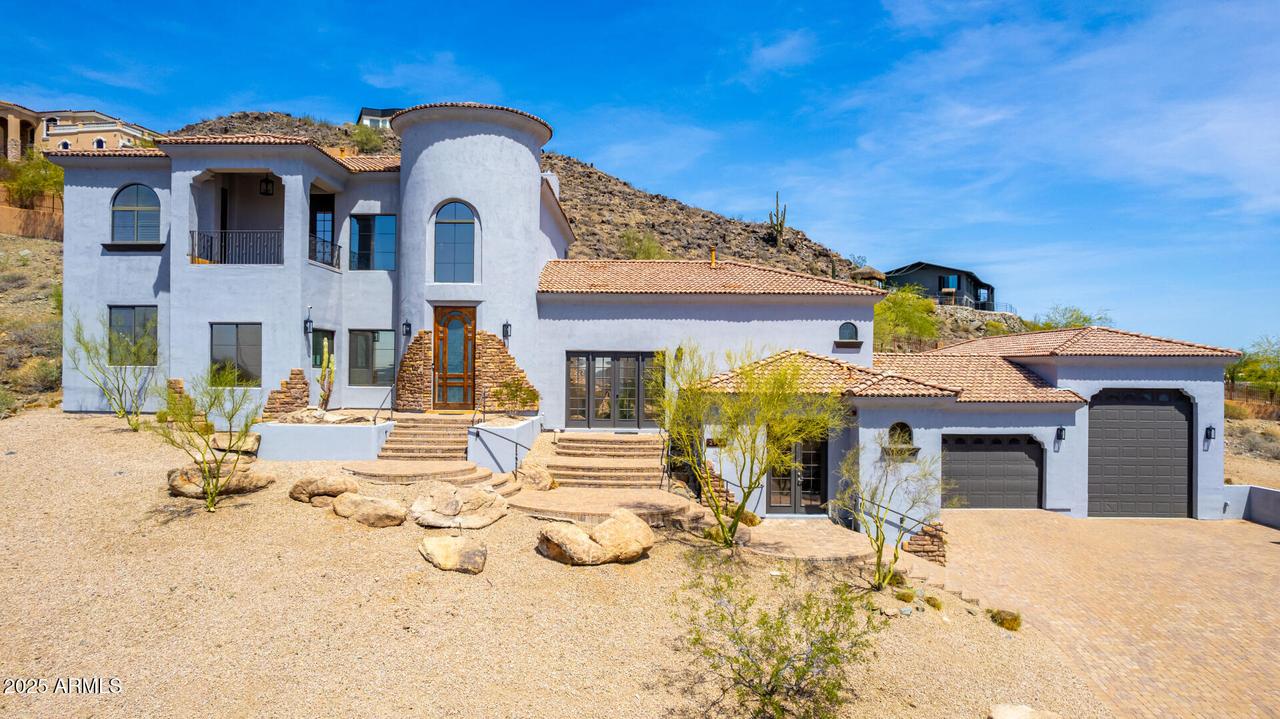 2110 E Kerry Ln., Phoenix, AZ 85024