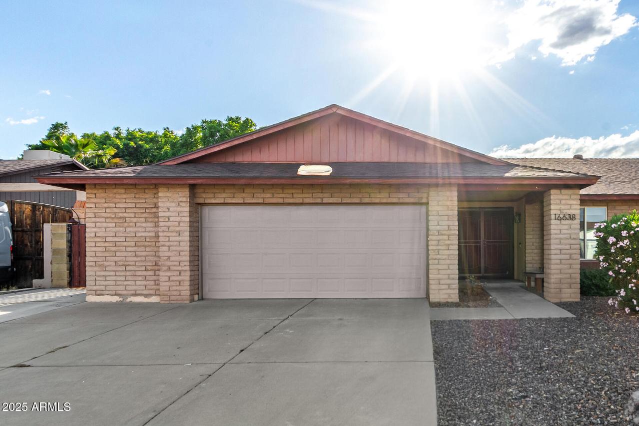 16638 N 46th Ln., Glendale, AZ 85306