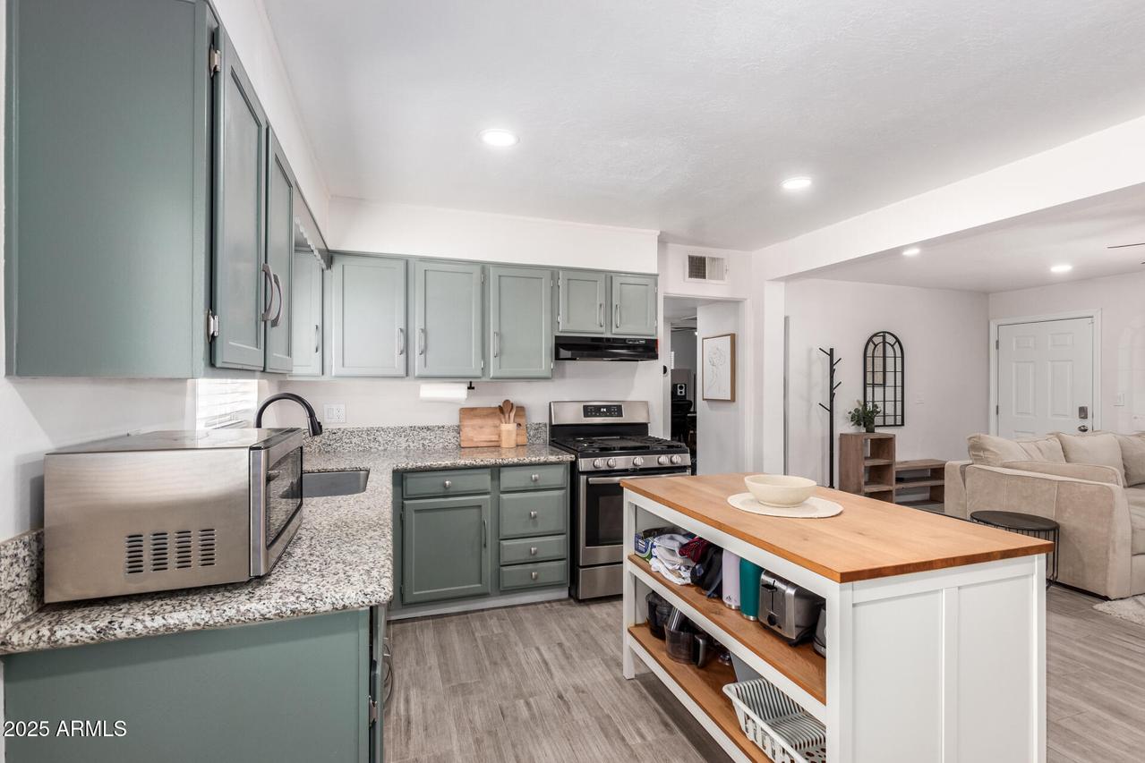1919 W Fairmount Ave., Phoenix, AZ 85015