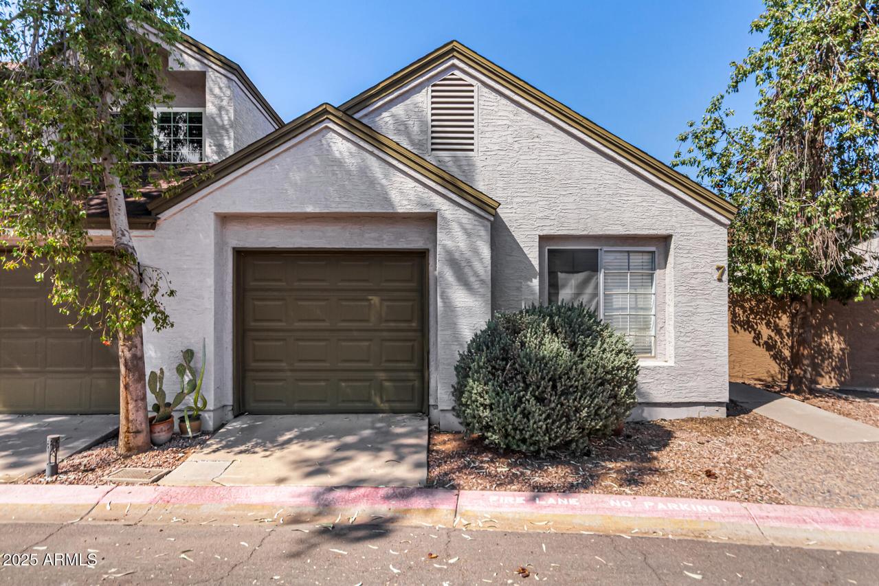 1822 S 39th St. #7, Mesa, AZ 85206