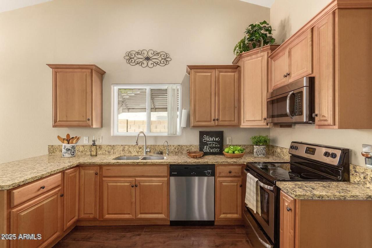 2753 E Kenwood St., Mesa, AZ 85213