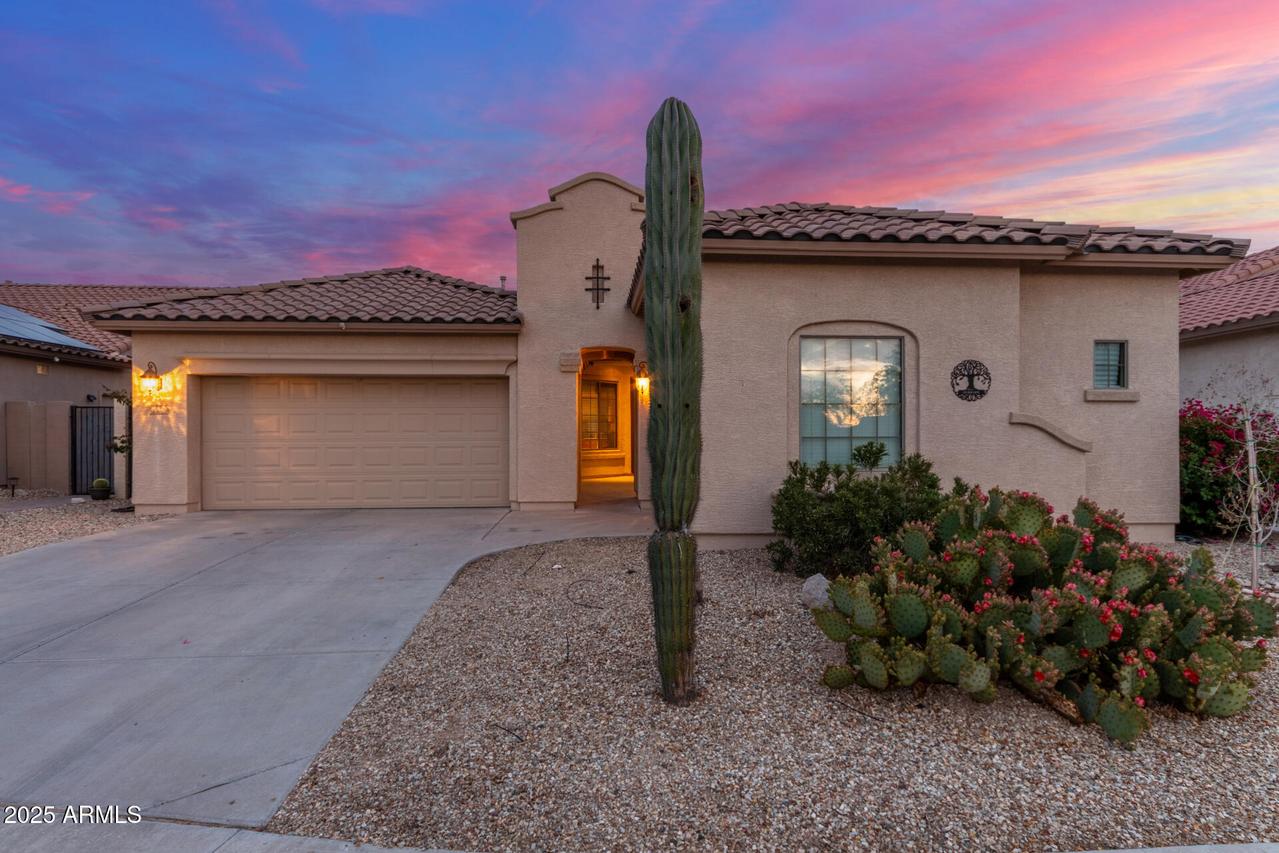 13569 S 175th Dr., Goodyear, AZ 85338