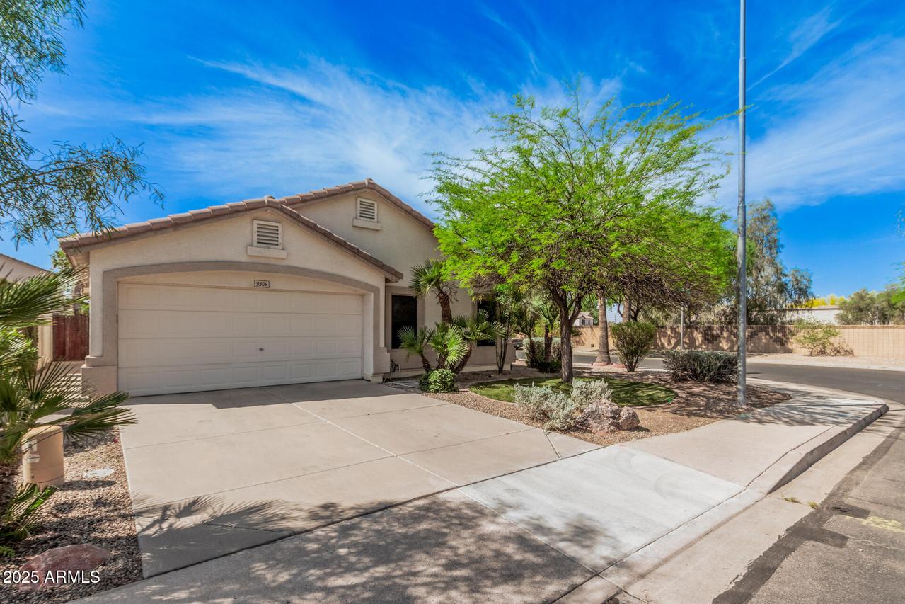9309 E Obispo Ave., Mesa, AZ 85212