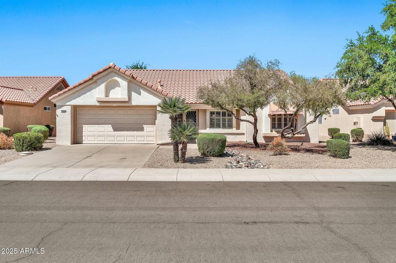 14204 W Wagon Wheel Dr., Sun City West, AZ 85375