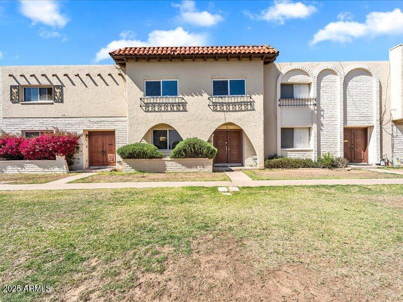 1921 W Hazelwood Pkwy., Phoenix, AZ 85015
