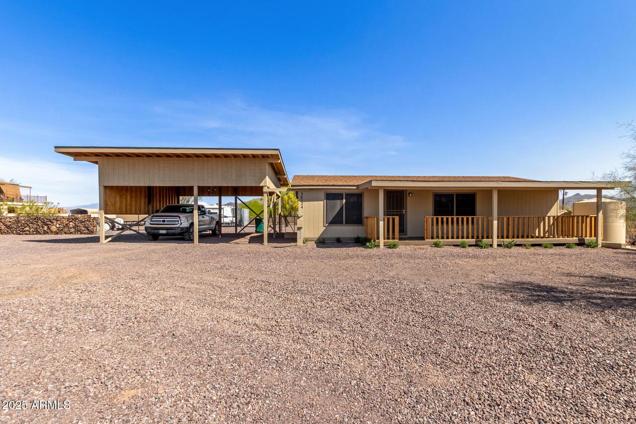 36524 N 17th Ave., Phoenix, AZ 85086
