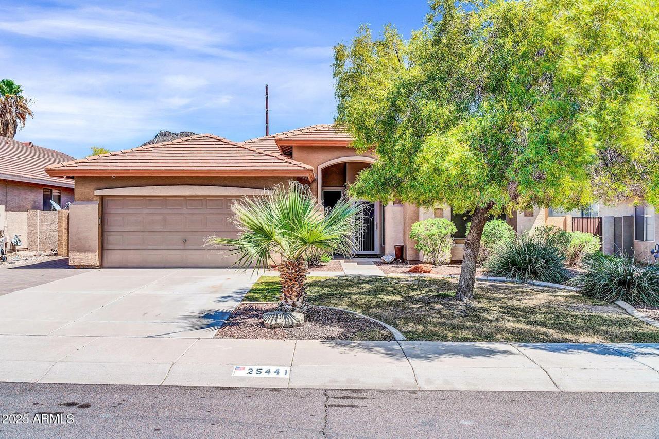 25441 N 67th Dr., Peoria, AZ 85383