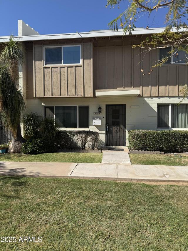 5363 N Black Canyon Hwy., Phoenix, AZ 85015