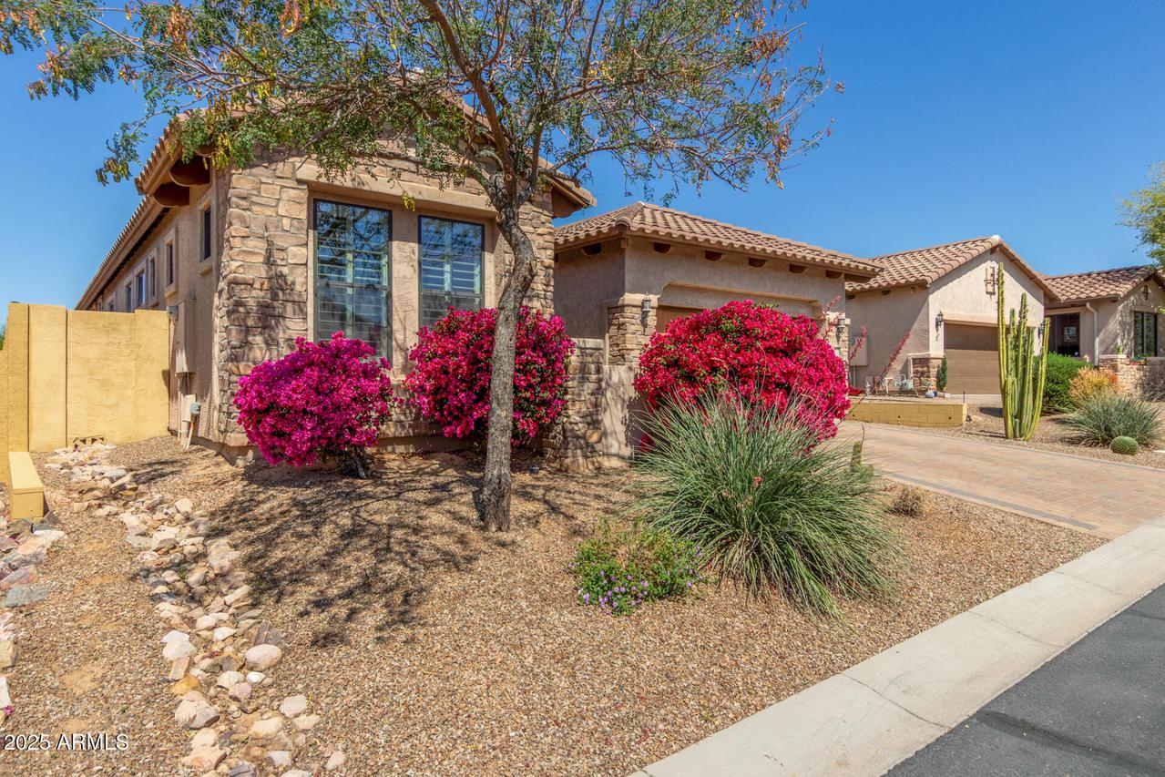 8714 E Jaeger St., Mesa, AZ 85207
