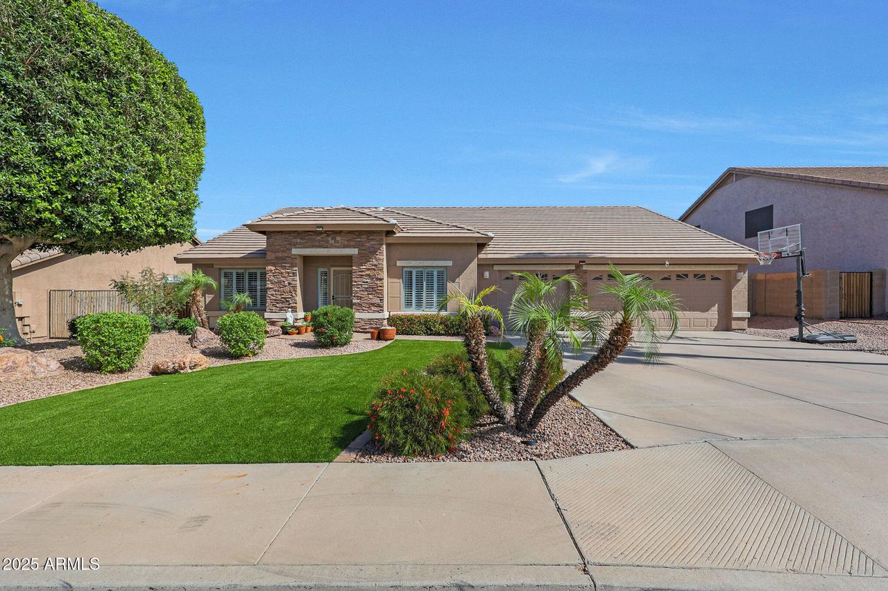 6514 E Oasis St., Mesa, AZ 85215