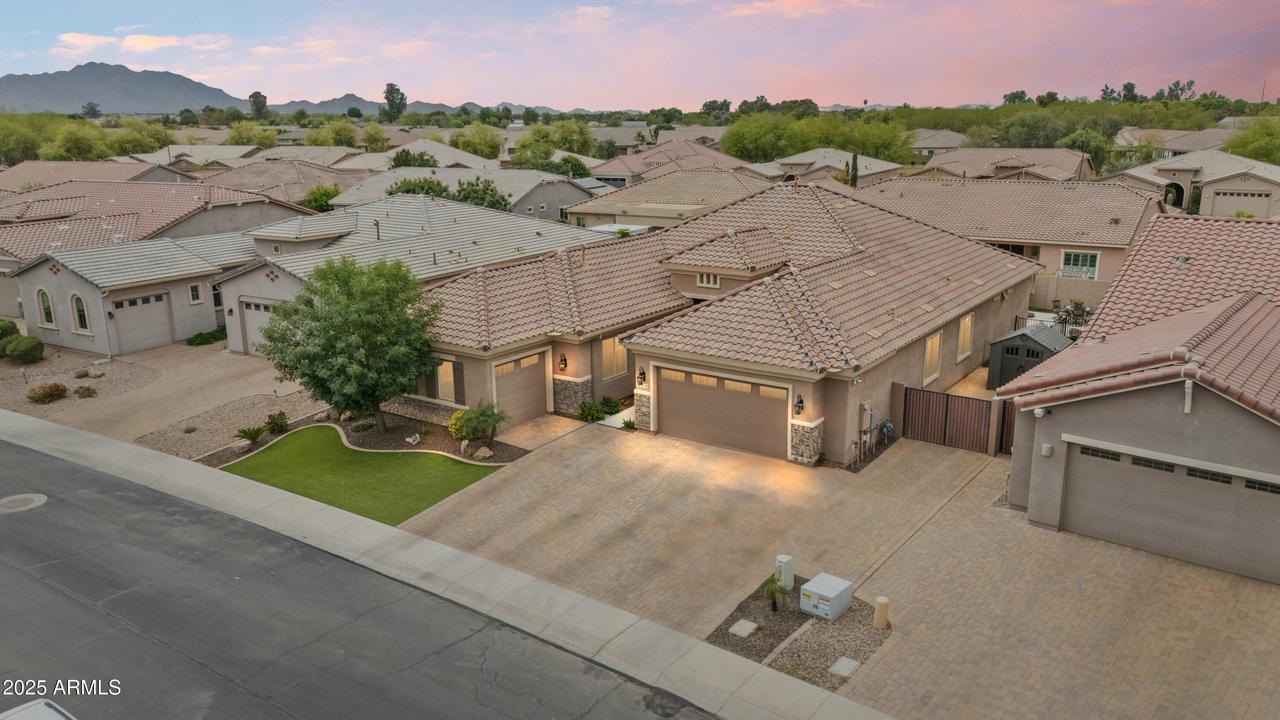 3529 E Desert Broom Dr., Chandler, AZ 85286