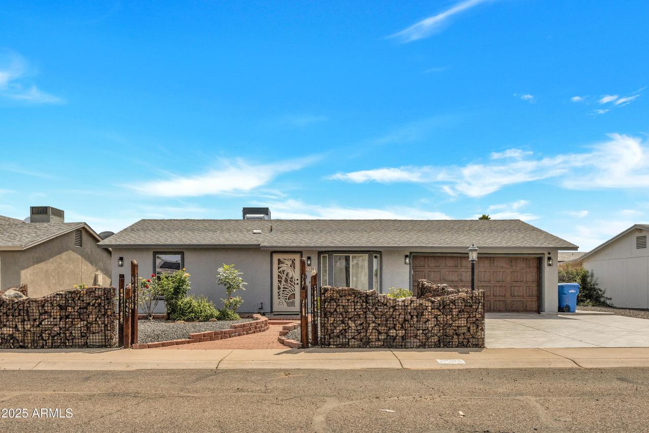 3501 E Hartford Ave., Phoenix, AZ 85032
