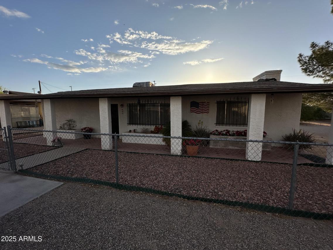 405 N Roosevelt Ave., Casa Grande, AZ 85122