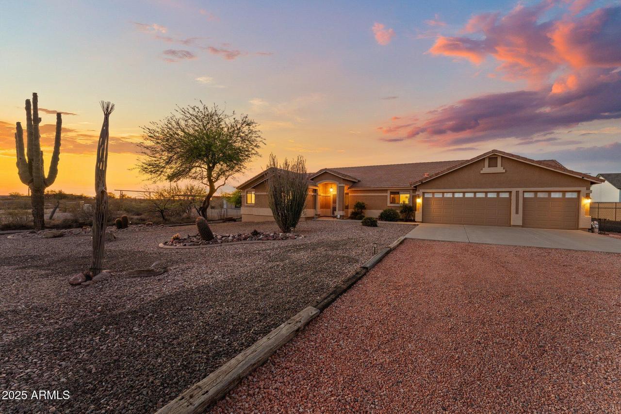 21436 W Caravaggio Ln., Wittmann, AZ 85361