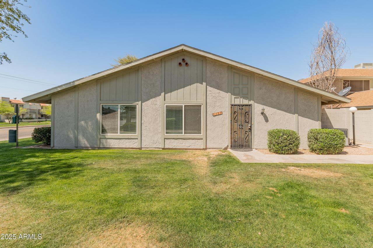 8412 E Roosevelt St., Scottsdale, AZ 85257
