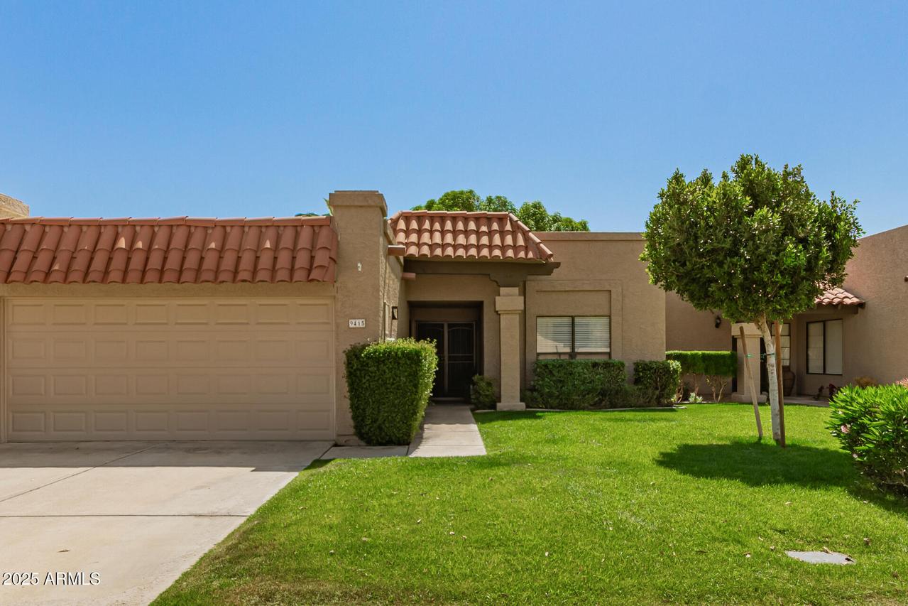 9415 E Laurel Ln., Scottsdale, AZ 85260