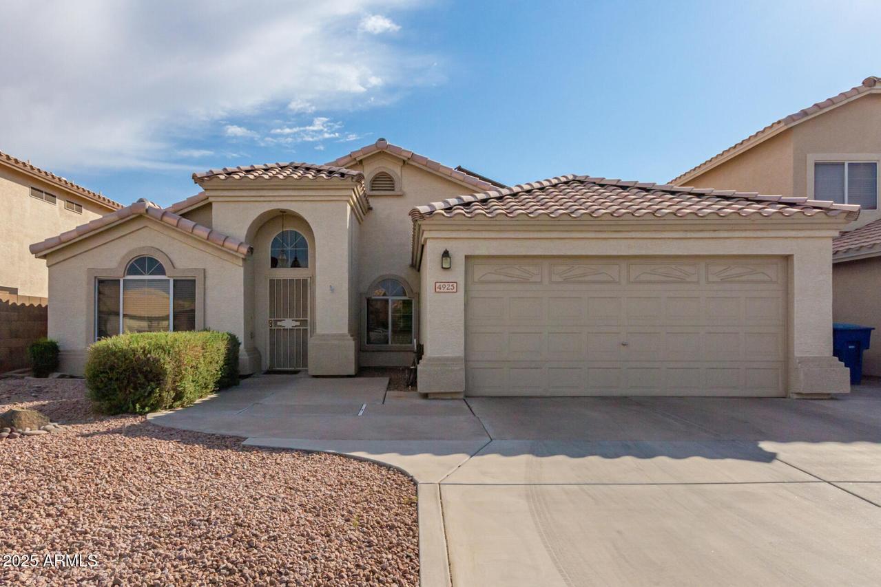 4925 W Buffalo St., Chandler, AZ 85226