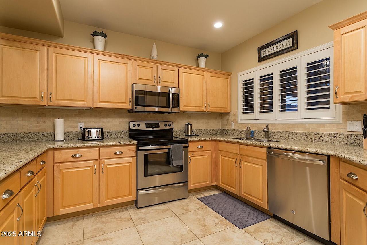 7609 E Indian Bend Rd. #2015, Scottsdale, AZ 85250