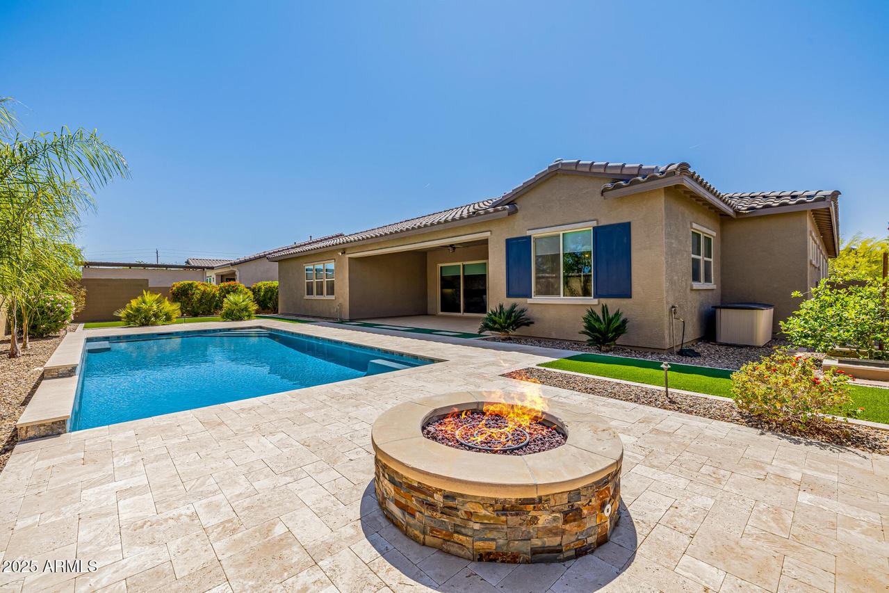 2072 E Blackhawk Ct., Gilbert, AZ 85298