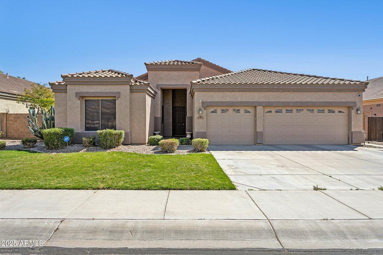 4965 E Indian Wells Dr., Chandler, AZ 85249