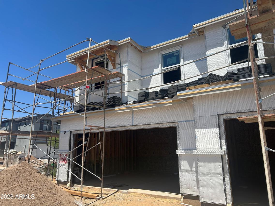 5820 E Covey Ln., Phoenix, AZ 85054