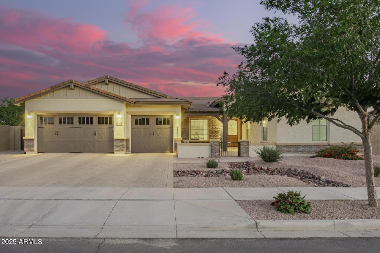 21029 E Aquarius Way, Queen Creek, AZ 85142