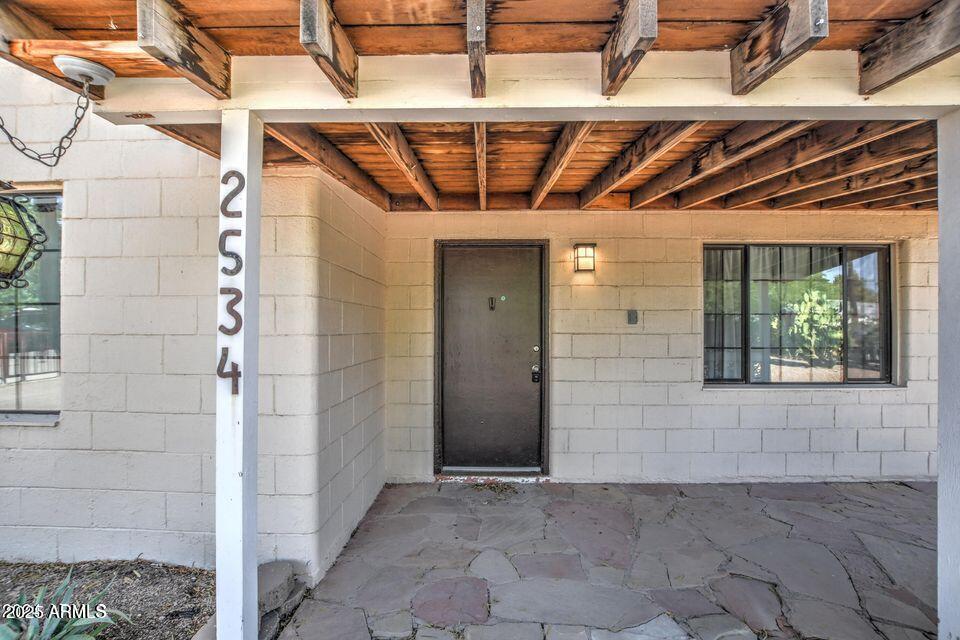 2534 N 52nd St., Phoenix, AZ 85008
