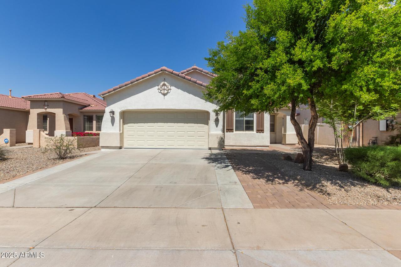 9518 W Hazelwood St., Phoenix, AZ 85037