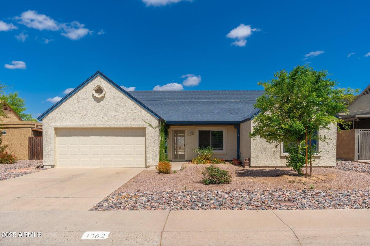 1362 E Wickieup Ln., Phoenix, AZ 85024
