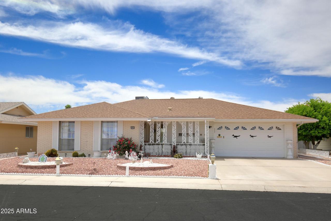 10321 W Floriade Dr., Sun City, AZ 85351