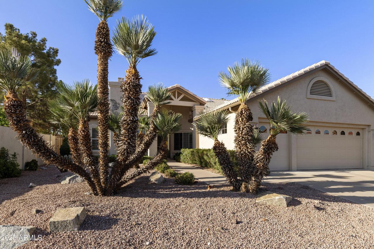 10609 E Cedar Waxwing Dr., Sun Lakes, AZ 85248