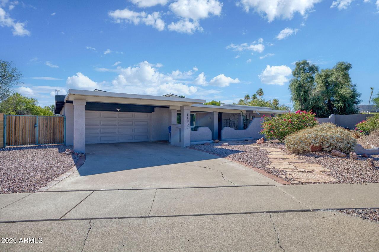 11035 N 37th St., Phoenix, AZ 85028
