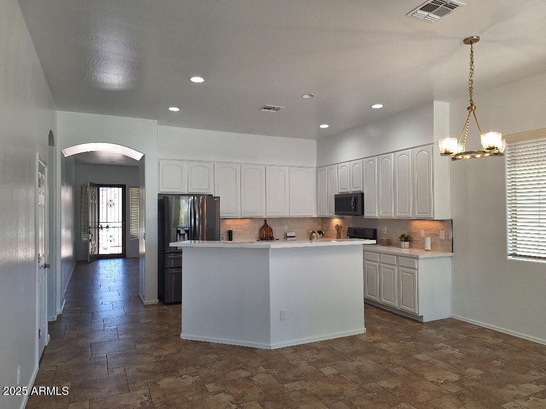 1024 W Ayrshire Tr., San Tan Valley, AZ 85143