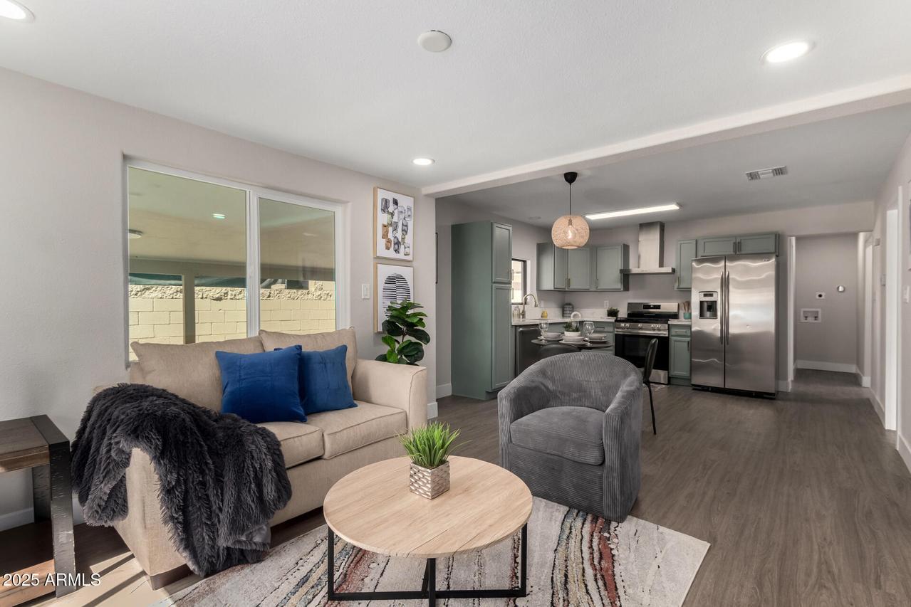 1415 N 25th St., Phoenix, AZ 85008