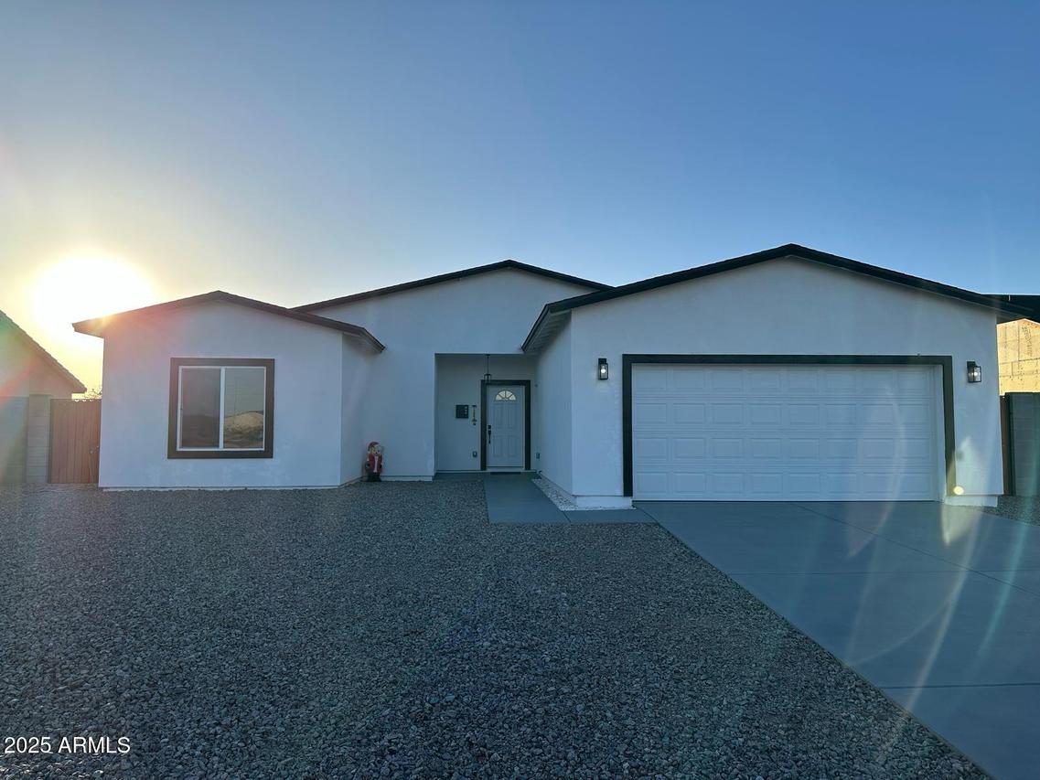 15864 S Cherry Hills Dr., Arizona City, AZ 85123